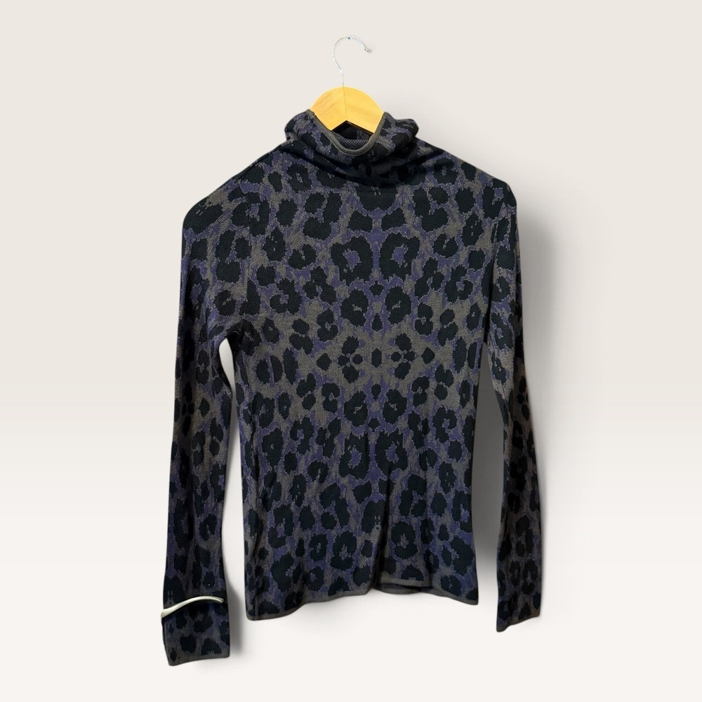 Anthropologie Leopard Print Turtleneck Sweater XS Purple Grey Animal Print Top